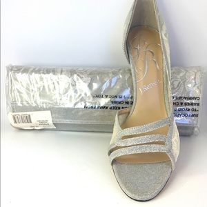 Dressy Silver J Renee with bag new in box sizes 6, 9.5,10